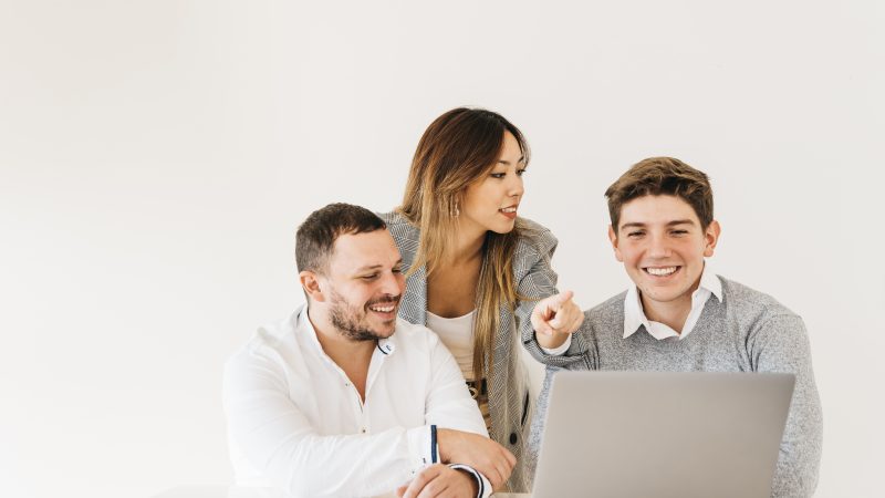 Você tem entre 16 e 21 anos? Stabil seleciona estagiários