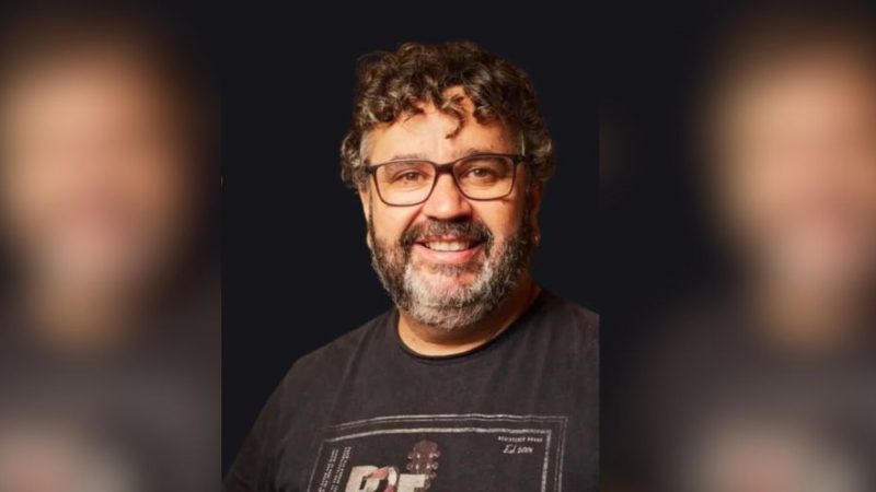 Jhony Acústico é atração de hoje da Feira Noturna de Bragança
