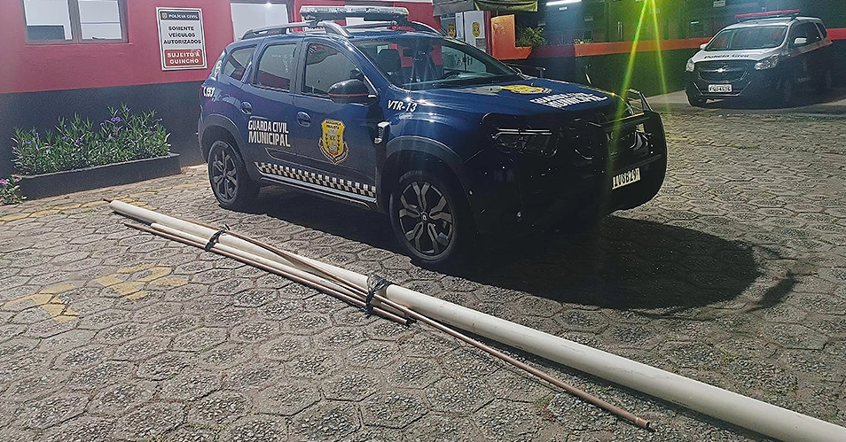 Homem é preso após furtar obra da Prefeitura