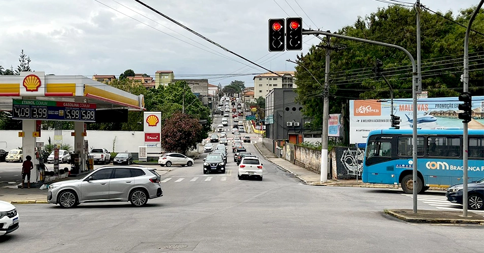 ATENÇÃO: Rua Felipe Siqueira é interditada para obras