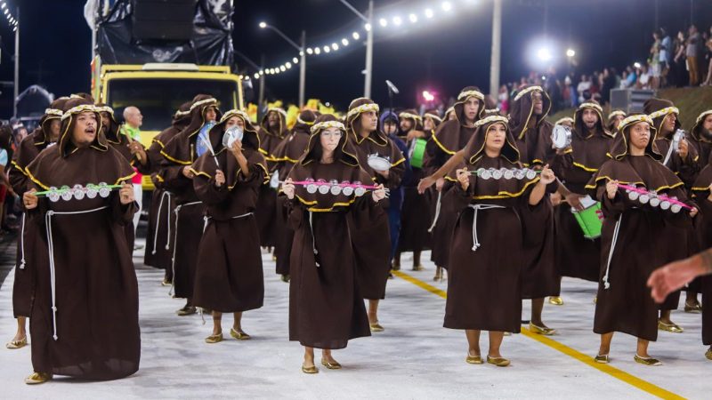 Acadêmicos da Vila e Lavapés divulgam ensaios para o Carnaval