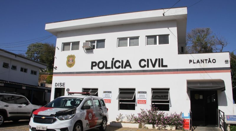 PM prende acusado de furtar consultório dentário e receptadora