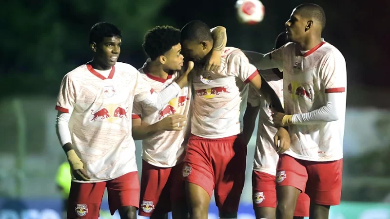 Red Bull Bragantino goleia e está nas oitavas de final da Copinha
