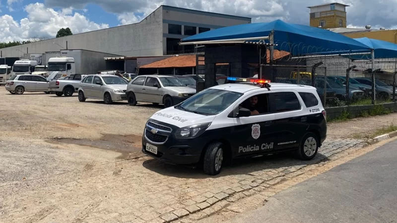 Polícia Civil fiscaliza loja irregular em Bragança Paulista