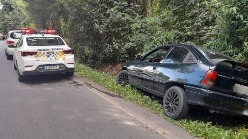 Motorista embriagado provoca acidente na Variante do Taboão