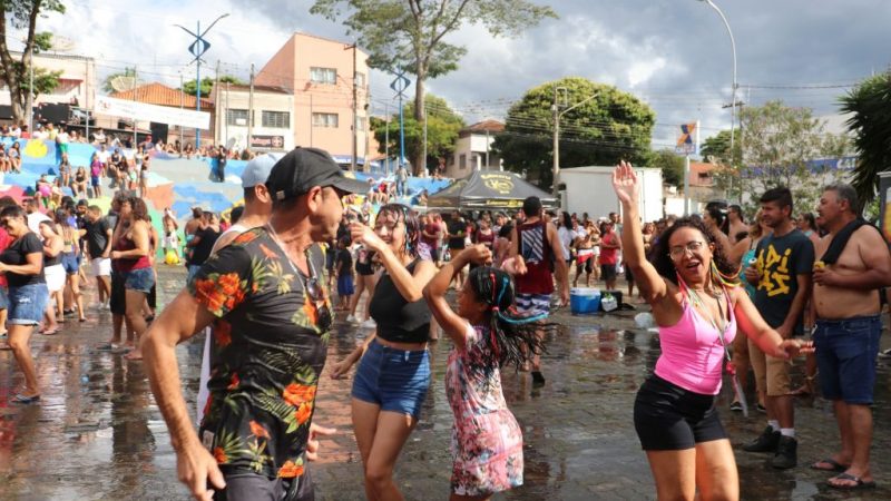 Carnaval 2025: folia em Bom Jesus dos Perdões começa hoje