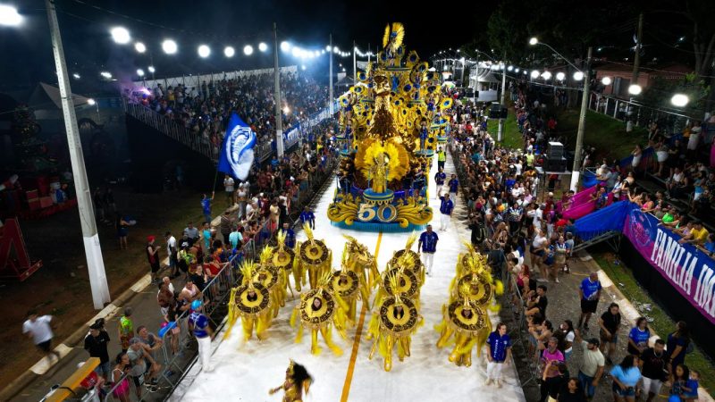 Acadêmicos da Vila festeja 50 anos agradecendo aos Orixás