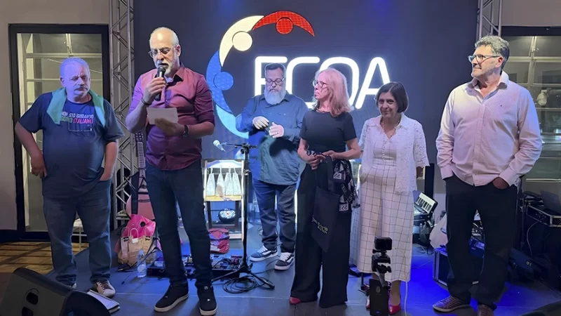 Jantar Italiano do ECOA lota o Clube Literário em Bragança