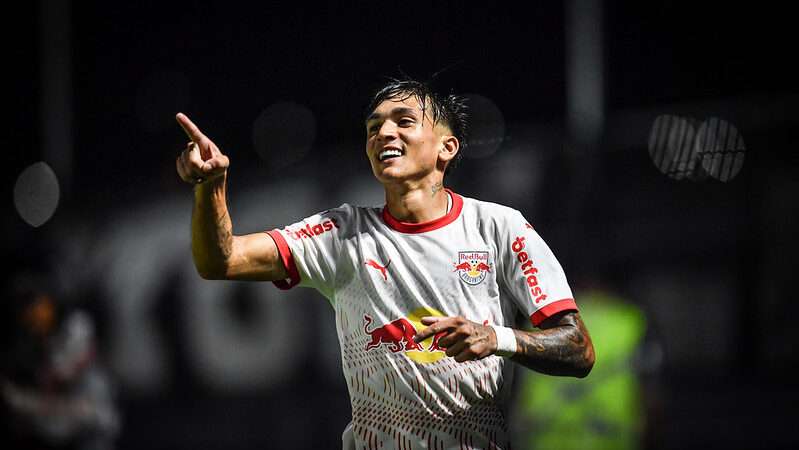 Red Bull Bragantino estreia com empate nos acréscimos com o Ceará