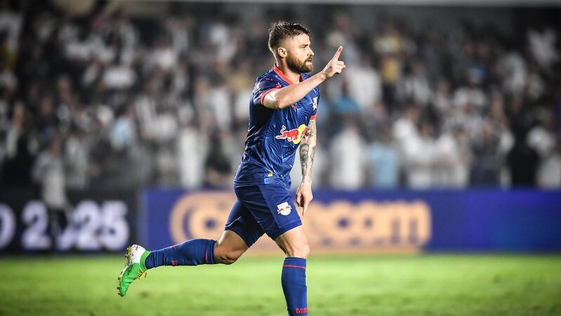 Bragantino vence o Santos e vira chave para Copa do Brasil