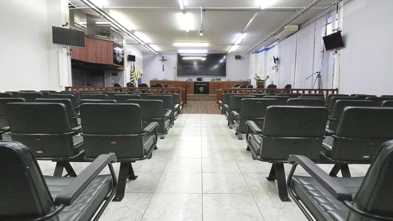 Audiência discute projeto sobre IPTU antes de votação em plenário
