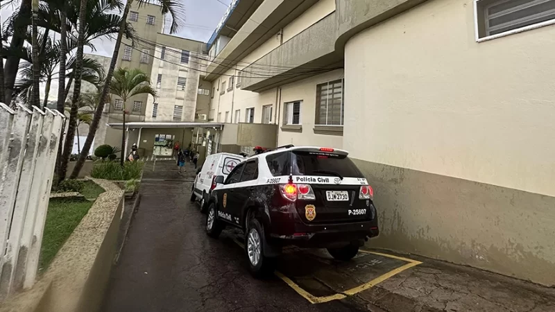 Estudantes ficam feridos em briga próxima à escola