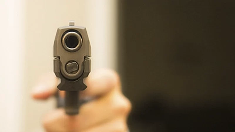 Homem é baleado dentro de residência em Bragança Paulista