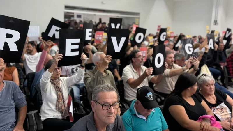 Edmir Chedid sofre derrota política e revogação do IPTU é aprovada