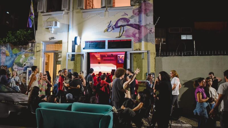 Mostra de abril da Garaginha prossegue neste domingo