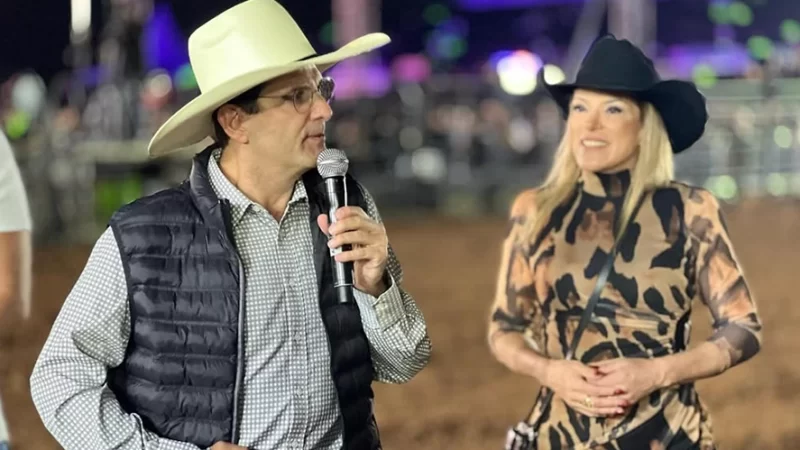 Ao ser vaiado, prefeito afirma que não fará Festa do Peão em 2026