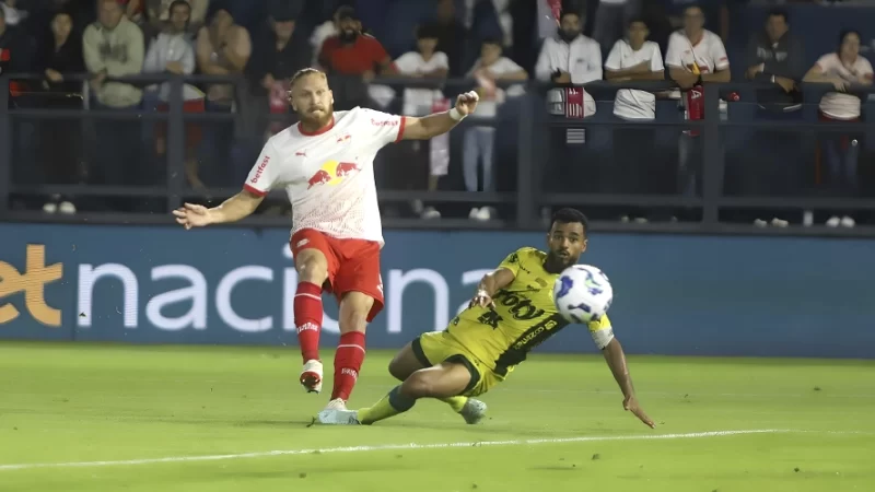 Red Bull Bragantino estreia no novo estádio com vitória