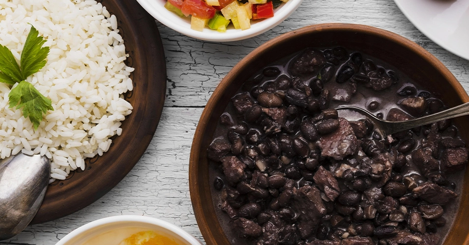 Sábado é dia de Feijoada e Samba no Dona Ignácia Restaurante