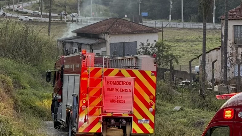 Homem de 46 anos morre em incêndio em Bragança Paulista