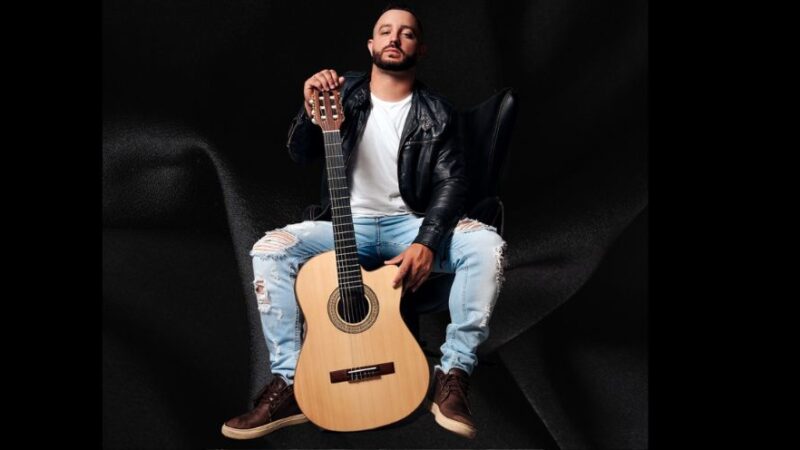 Nicolas Fornari é a atração desta quinta da Feira Noturna