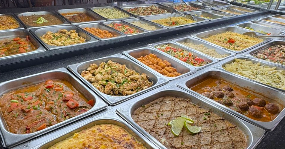 Restaurante Chopp Time adota sistema self-service no almoço