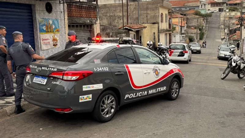 Bragança Paulista: 8 envolvidos no tráfico são detidos pela PM