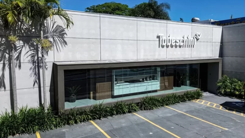 Todeschini contrata Encarregado de Montagem