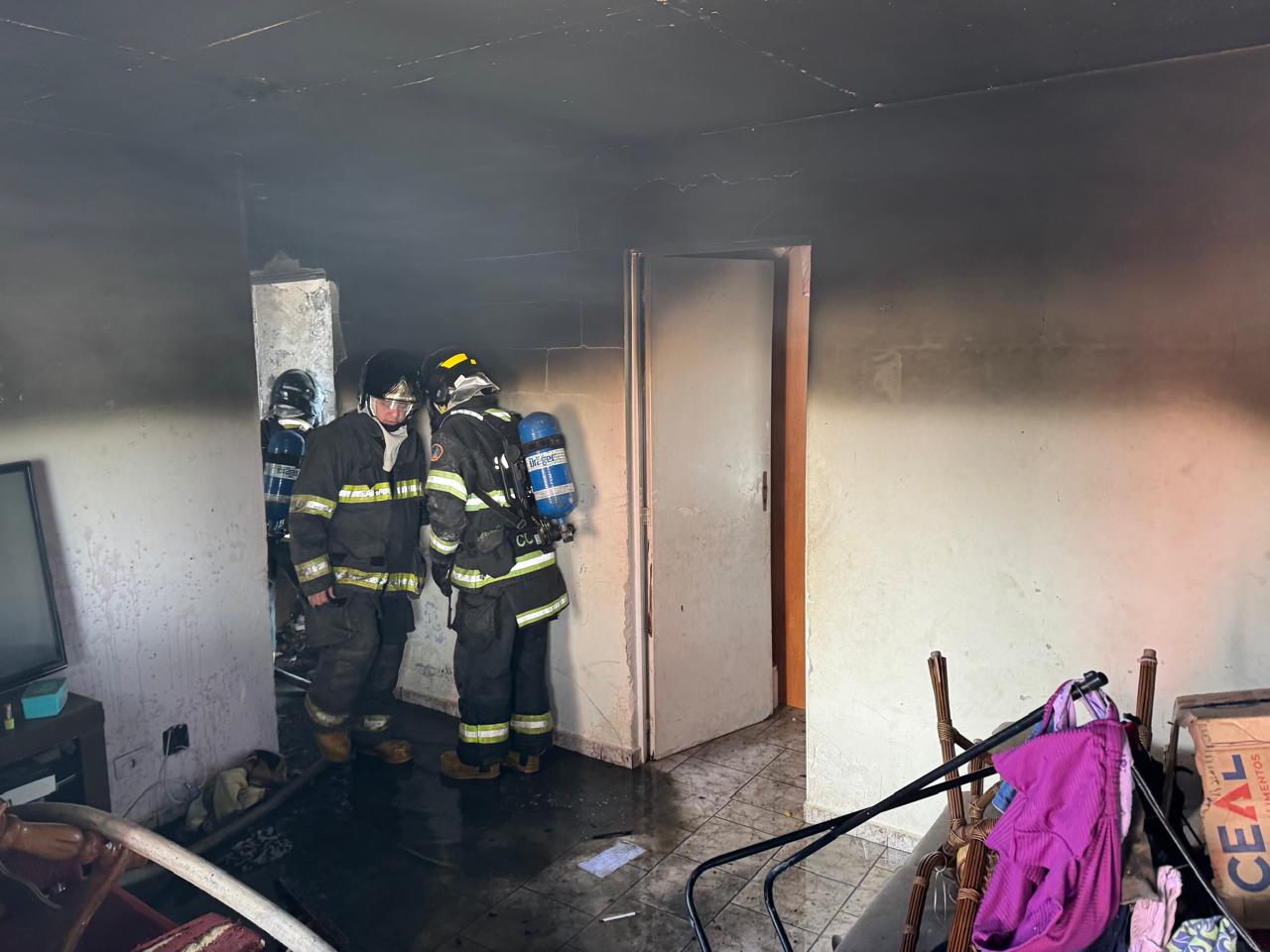 Homem coloca fogo no apartamento da ex em Bragança