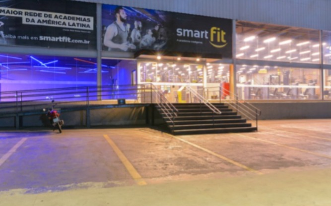 Smart Fit Bragança Paulista abre vaga para recepcionista