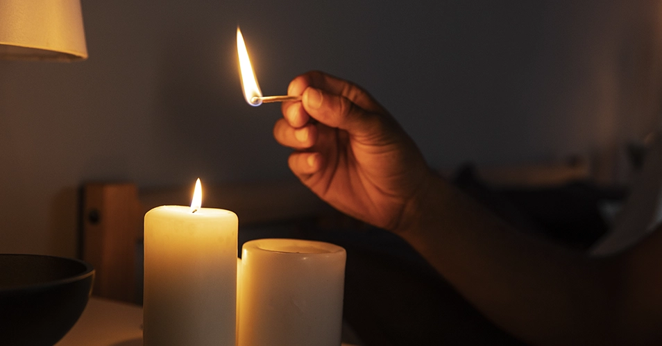 Apagão: 6 mil famílias seguem sem energia após 30 horas de espera