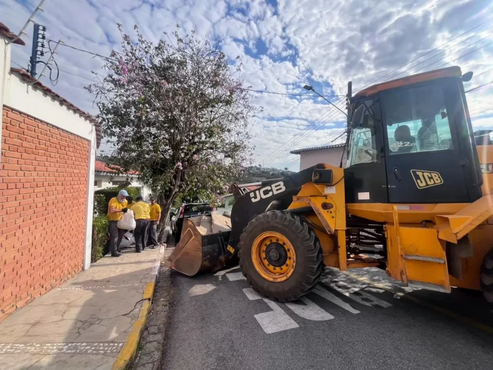 Arrastão de Limpeza acontece em mais 4 bairros nesta segunda