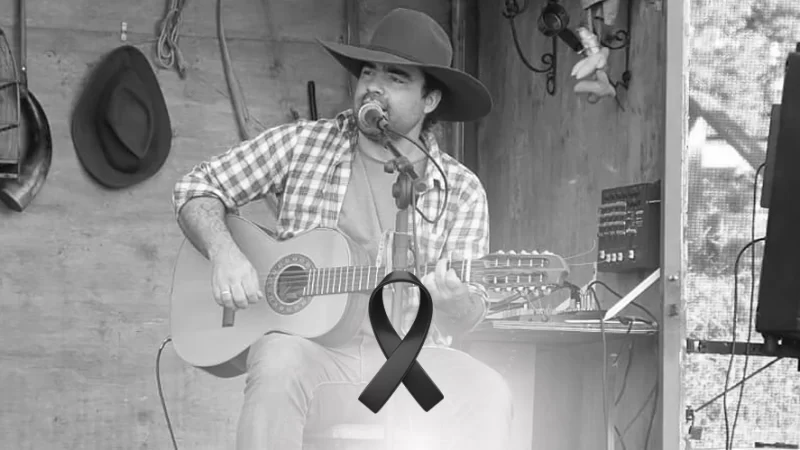 Morre o músico Mauricio Folha Seca aos 42 anos