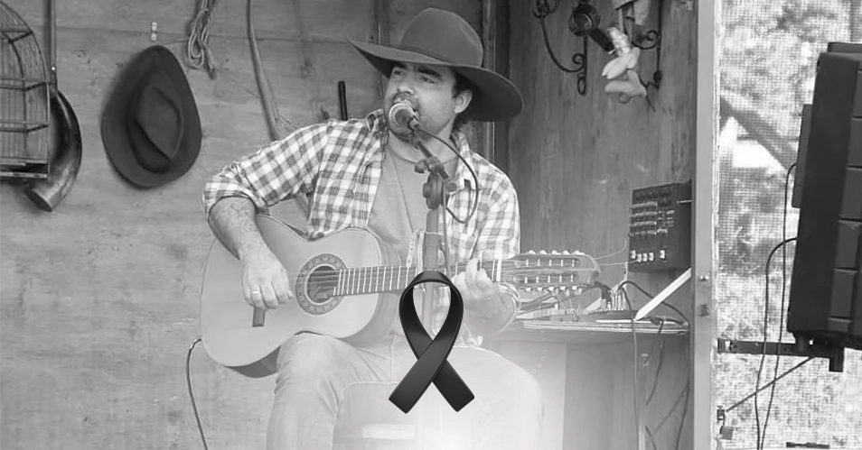 Morre o músico Mauricio Folha Seca aos 42 anos