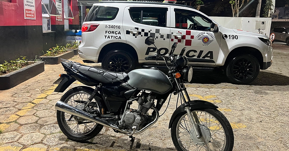 Polícia Militar prende em Bragança homem com moto furtada