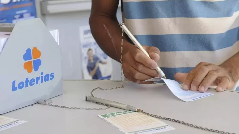 Mega-Sena acumula e sorteia R$ 33 milhões na quinta