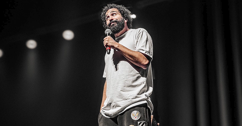 Murilo Couto retorna a Bragança Paulista com novo show de humor