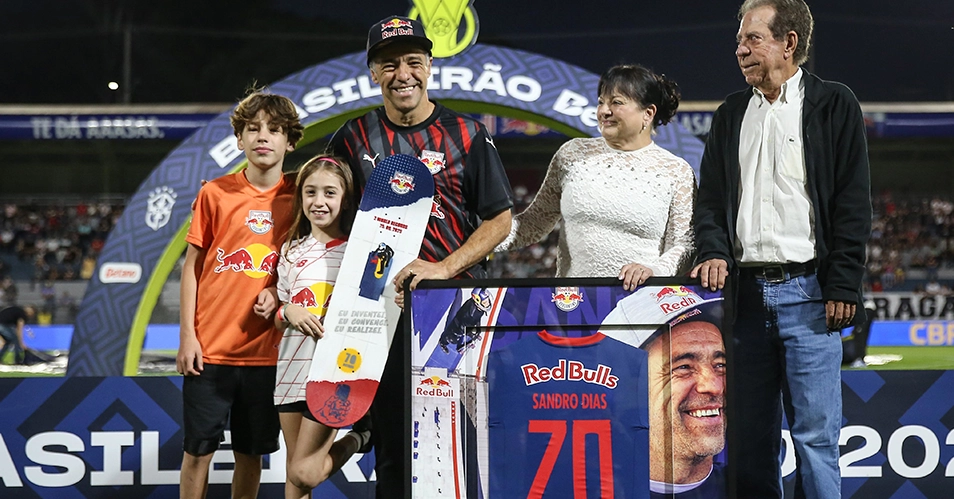 Sandro Dias é homenageado em Bragança Paulista