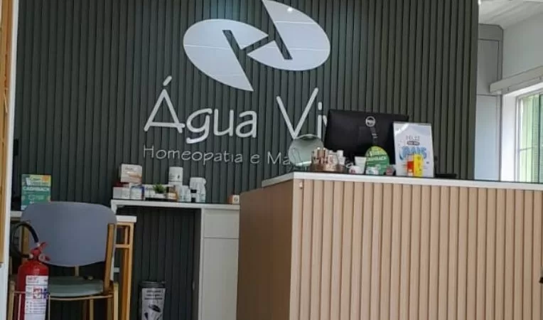 Farmácia Água Viva contrata Auxiliar de Laboratório