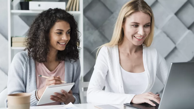 Efetive FGTS seleciona jovens estagiários em Bragança