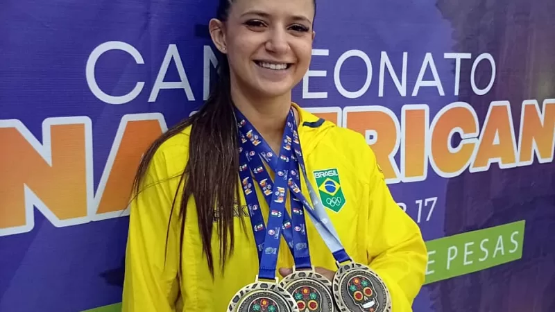 Beatriz Kamille conquista 3 ouros no Pan-Americano Sub-17