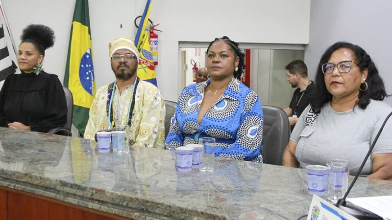 Homenageados recebem Medalha Zumbi dos Palmares