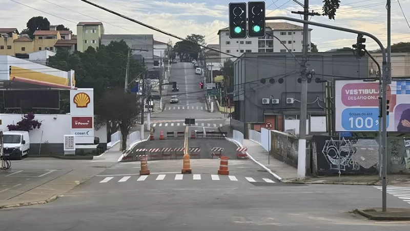 Seis meses após inauguração, ponte será interditada para reparos