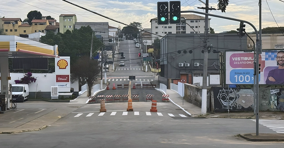 Seis meses após inauguração, ponte será interditada para reparos