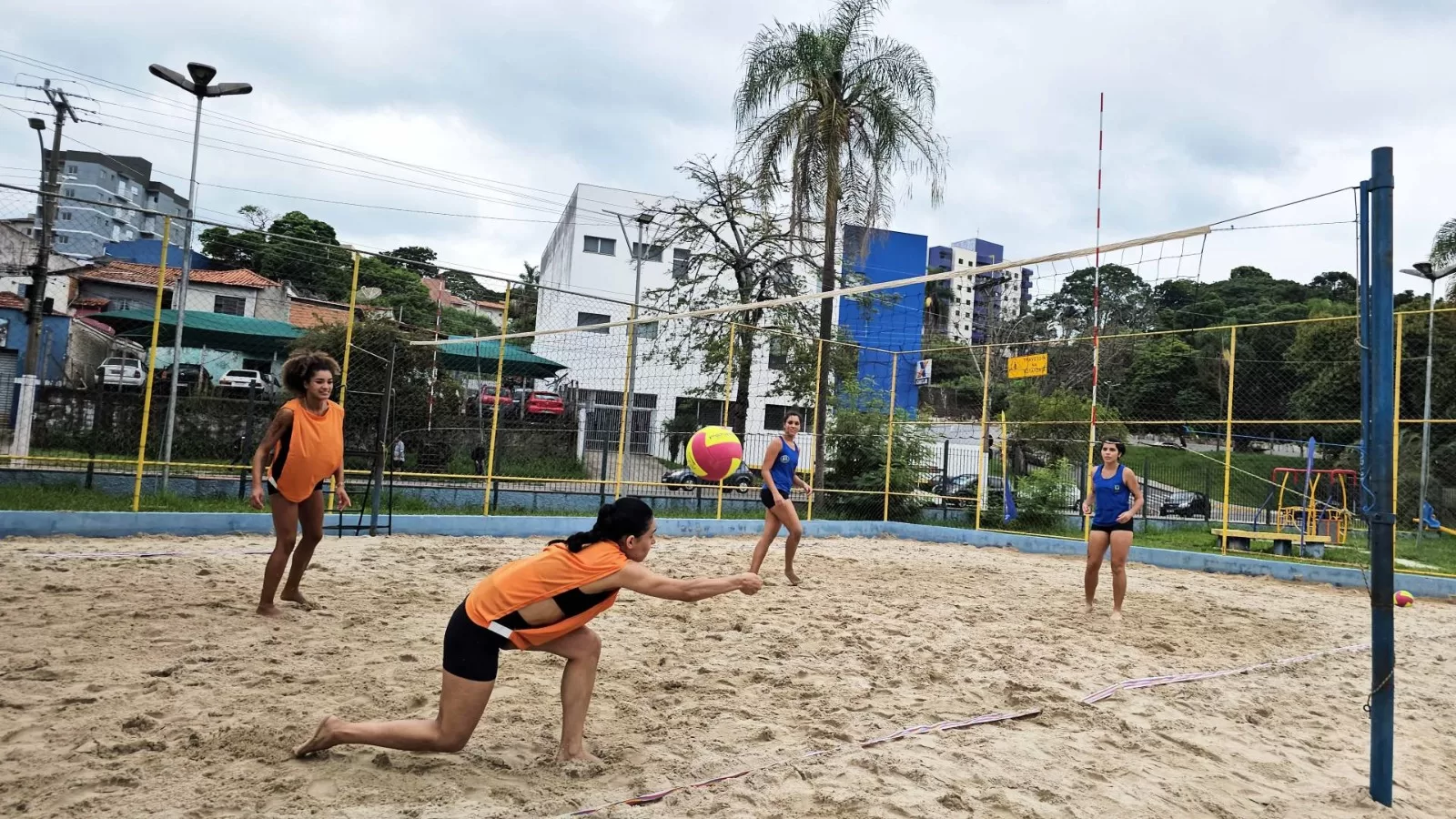 Bragança Paulista promove Torneio Relâmpago de Vôlei de Praia