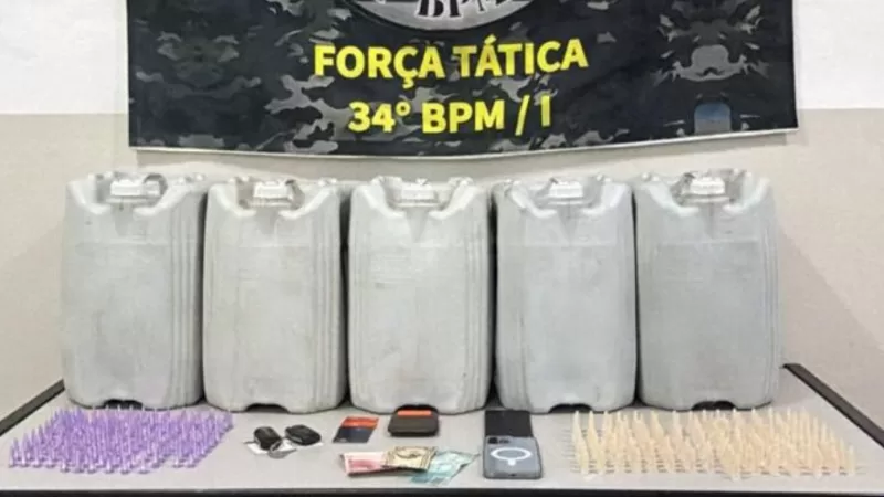 PM apreende 100 litros de lança perfume e cocaína em Bragança