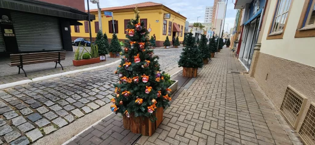 Atibaia divulga programação especial “Nosso Natal 2025”