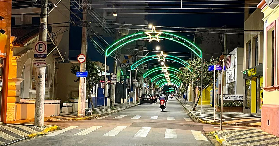 Lojas podem abrir até às 22h em Bragança Paulista