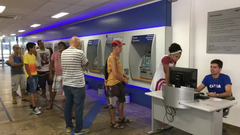 Confira horário dos bancos no Natal e Ano Novo
