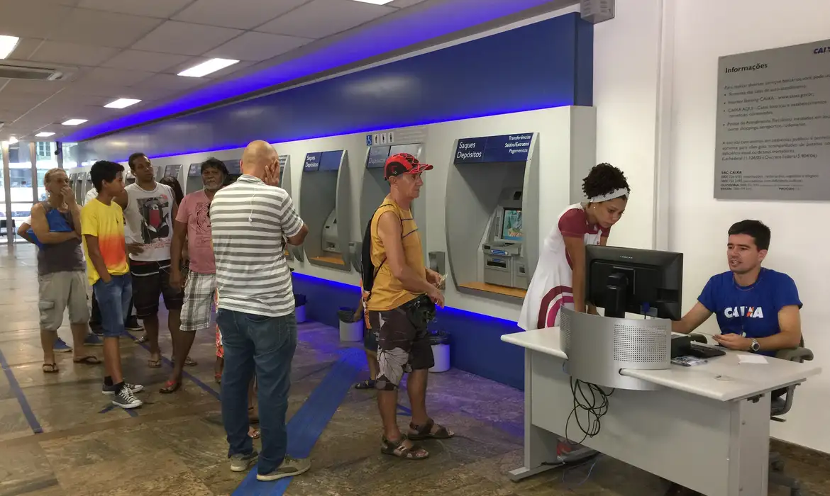 Confira horário dos bancos no Natal e Ano Novo