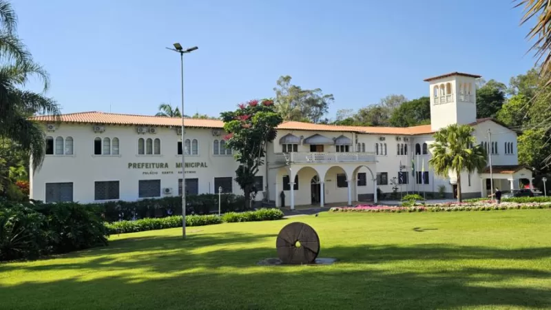 Confira os dias de funcionamento da Prefeitura e Câmara no final do ano